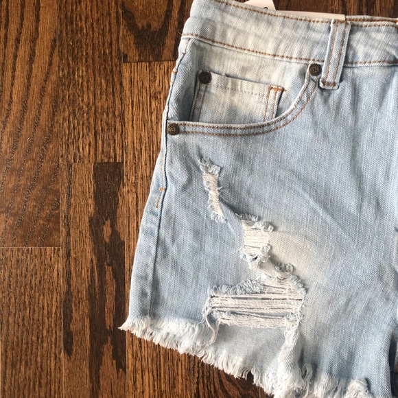 Distressed Denim Jean Shorts - Picture 7 of 10